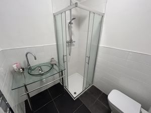 Photo 14- click for photo gallery